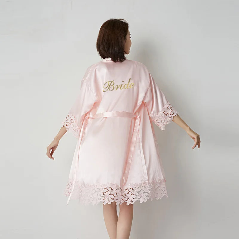 White Wedding Robe Embroidered Mother Bride Kimono Gown