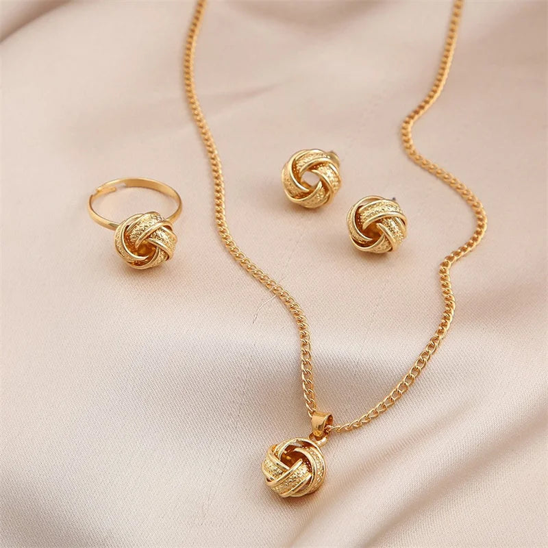 3 Piece Round Pearl Jewelry Set Earrings Pendant Necklace